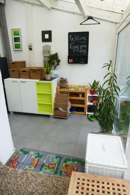 Studio With Kitchen, Shower Garden Appartement Antwerpen